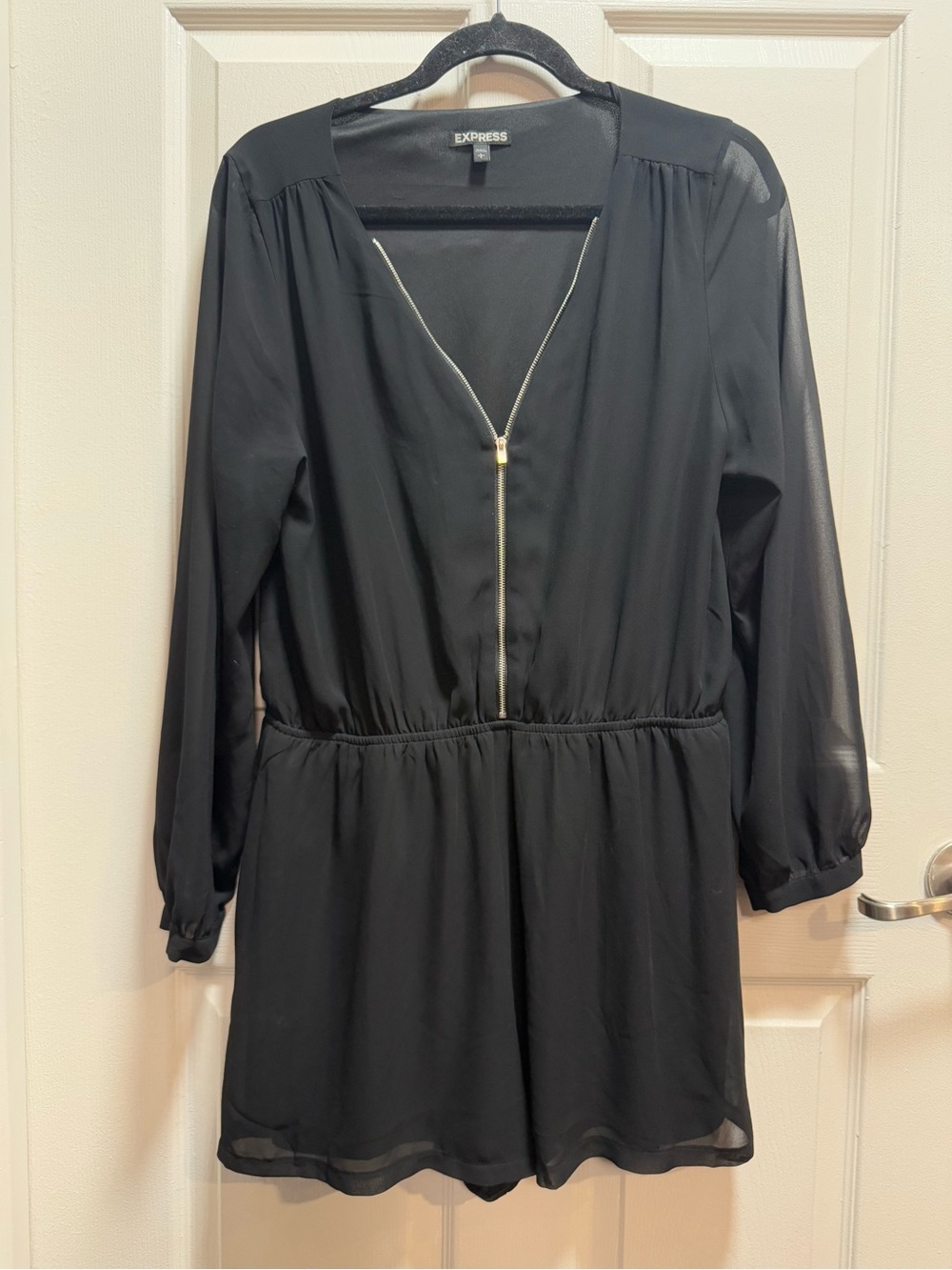 Express Black Long-Sleeve V-Neck Romper with Zip